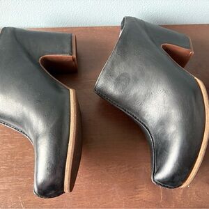 Kork-Ease Black Leather Slip-On Mules